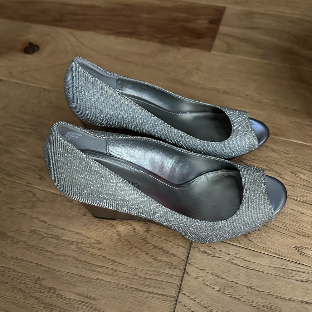 Silver Sparkle Heels Wedges - Size 8